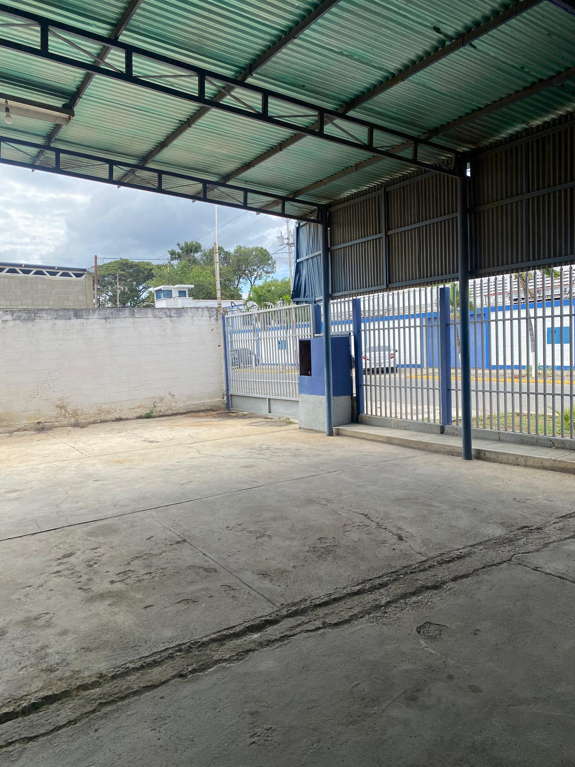 galpon,barquisimeto,oficina,tanquedeagua,techado,electricidad,trifasica,alquiler,zona,industrial1